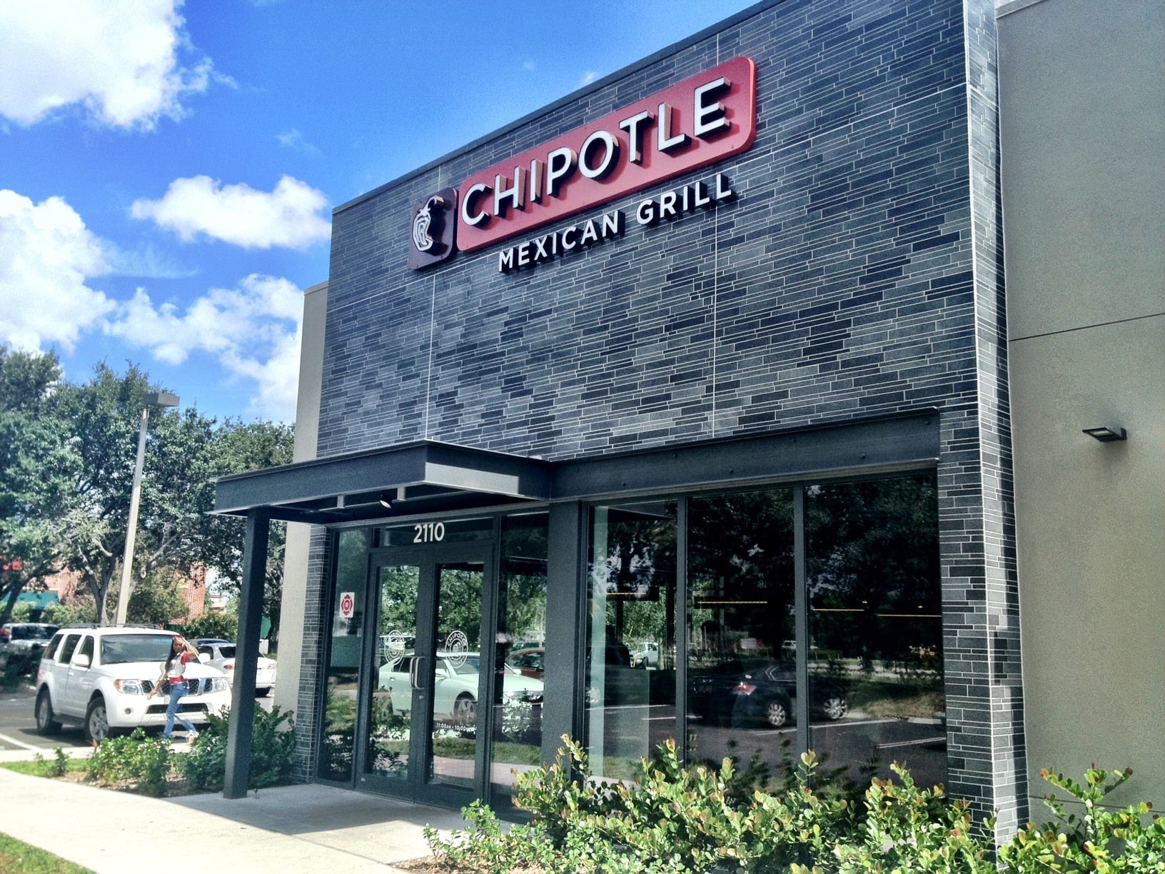 Norstone Grey Basalt Lynia Interlocking Tiles on the upper facade of a Chipotle restaurant in South Florida